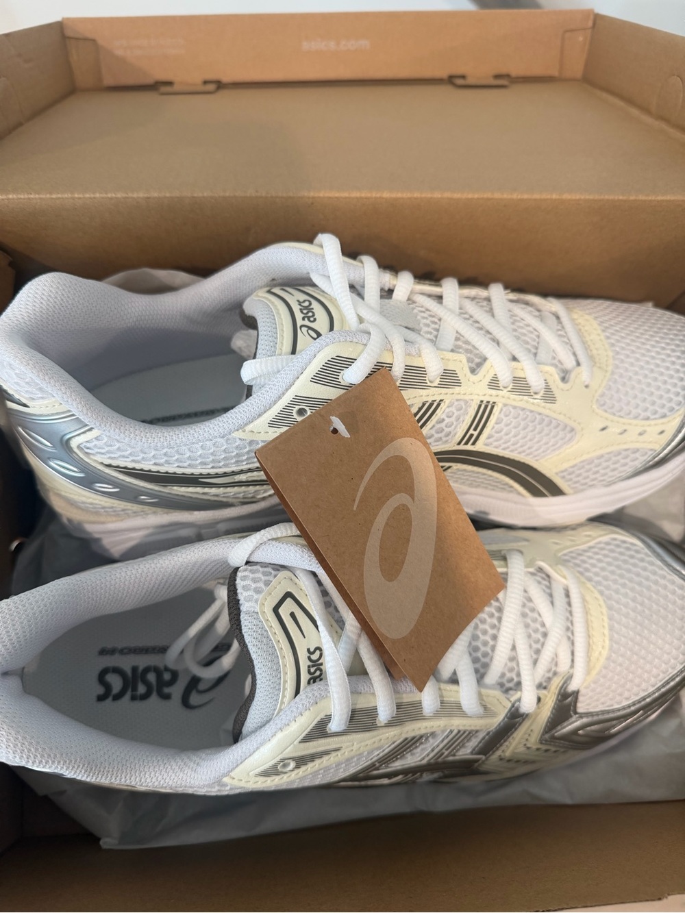 ASICS White, Silver, and Cream Men's Running Shoe - Picture 6 of 7